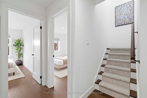 Photo 19 at 18 - 9R Clintwood Gate, Donalda, Toronto