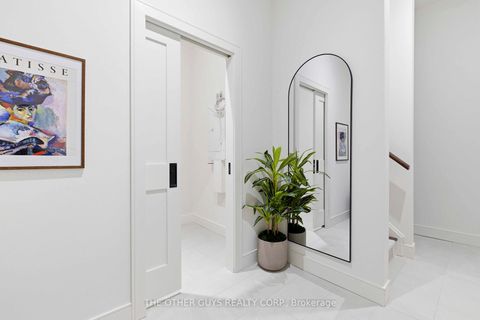 Photo 27 at 18 - 9R Clintwood Gate, Donalda, Toronto
