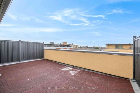 Photo 30 at 18 - 9R Clintwood Gate, Donalda, Toronto