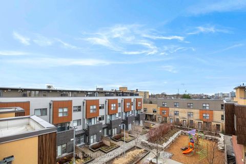 Photo 32 at 18 - 9R Clintwood Gate, Donalda, Toronto