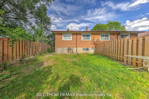 Photo 28 at 58 Reiber Crescent, Steeles, Toronto
