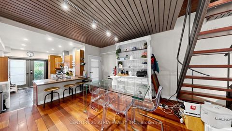 Photo 4 at 46 Belmont Street, Annex, Toronto