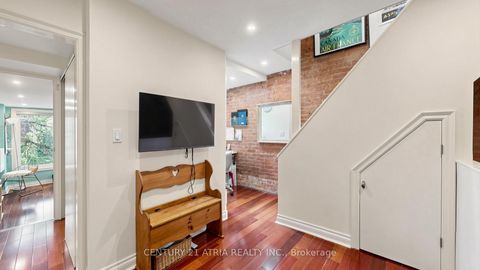 Photo 17 at 46 Belmont Street, Annex, Toronto