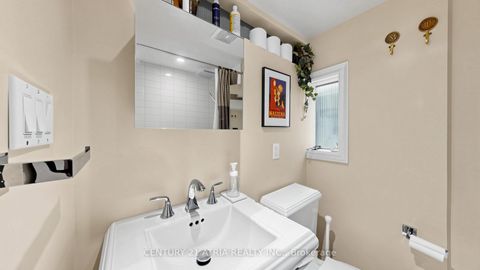 Photo 18 at 46 Belmont Street, Annex, Toronto
