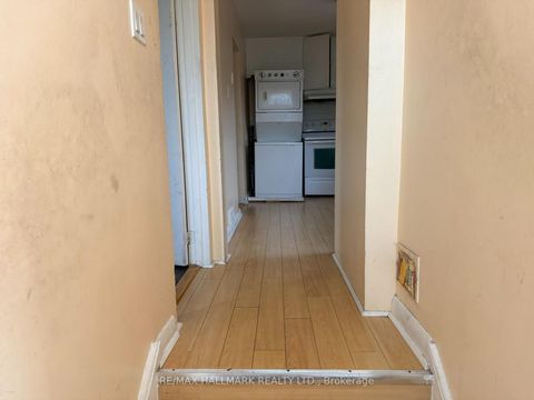 Photo 2 at 14 Lombardy Crescent, Kennedy Park, Toronto