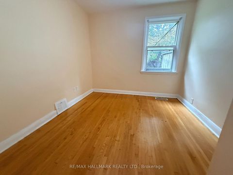 Photo 8 at 14 Lombardy Crescent, Kennedy Park, Toronto