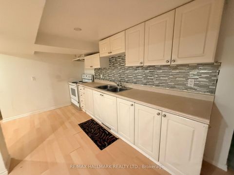 Photo 13 at 14 Lombardy Crescent, Kennedy Park, Toronto