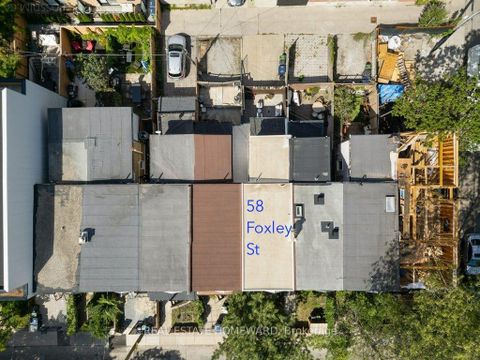Photo 2 at 58 Foxley Street, Bellwoods, Toronto