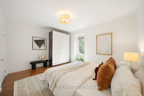 Photo 26 at 58 Foxley Street, Bellwoods, Toronto