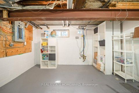 Photo 36 at 58 Foxley Street, Bellwoods, Toronto