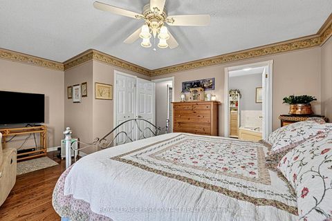 Photo 12 at 22 Logan Court, Holly, Barrie
