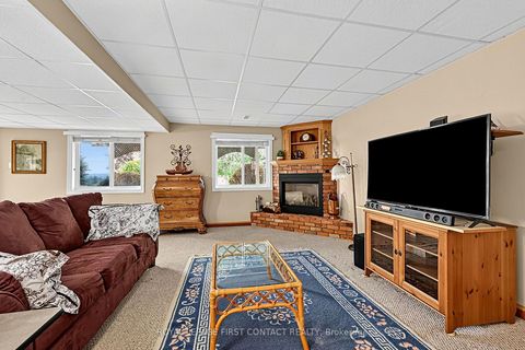 Photo 20 at 22 Logan Court, Holly, Barrie