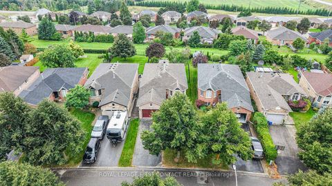 Photo 35 at 22 Logan Court, Holly, Barrie