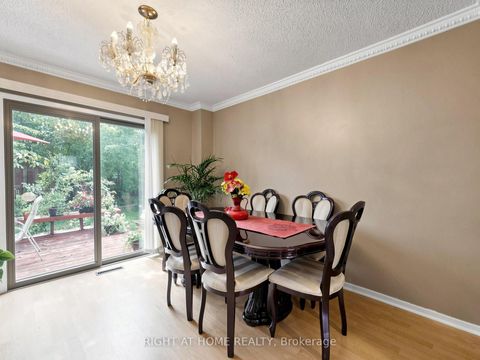 Photo 12 at 131 Castle Rock Drive, North Richvale, Richmond Hill