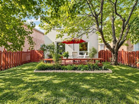Photo 43 at 131 Castle Rock Drive, North Richvale, Richmond Hill