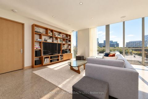 Photo 2 at 402 - 510 King Street E, Moss Park, Toronto