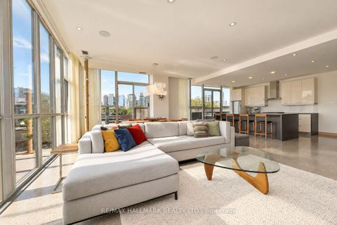 Photo 4 at 402 - 510 King Street E, Moss Park, Toronto