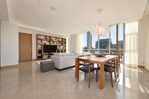 Photo 5 at 402 - 510 King Street E, Moss Park, Toronto