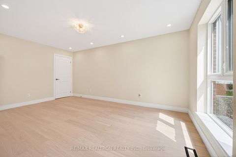 Photo 33 at 102 - 135 Scenic Mill Way, Windfields, Toronto