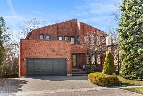 Photo 3 at 73 Garnier Court, Steeles, Toronto