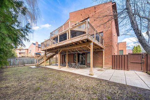 Photo 5 at 73 Garnier Court, Steeles, Toronto