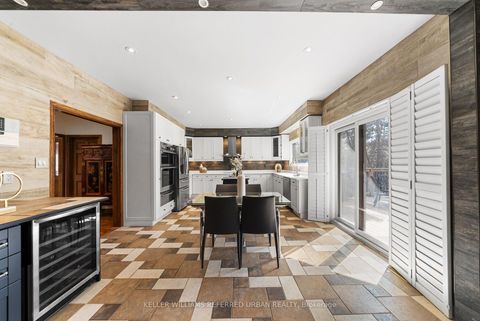Photo 10 at 73 Garnier Court, Steeles, Toronto