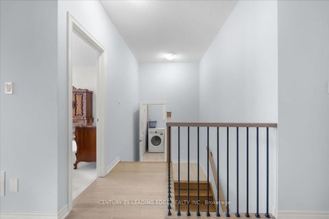 Photo 21 at 16 Faimira Avenue, Keswick South, Georgina