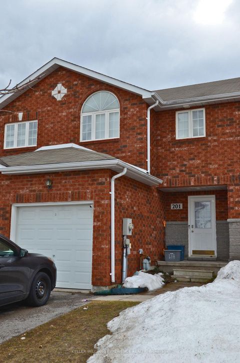 Photo 0 at 201 STANLEY Street, East Bayfield, Barrie