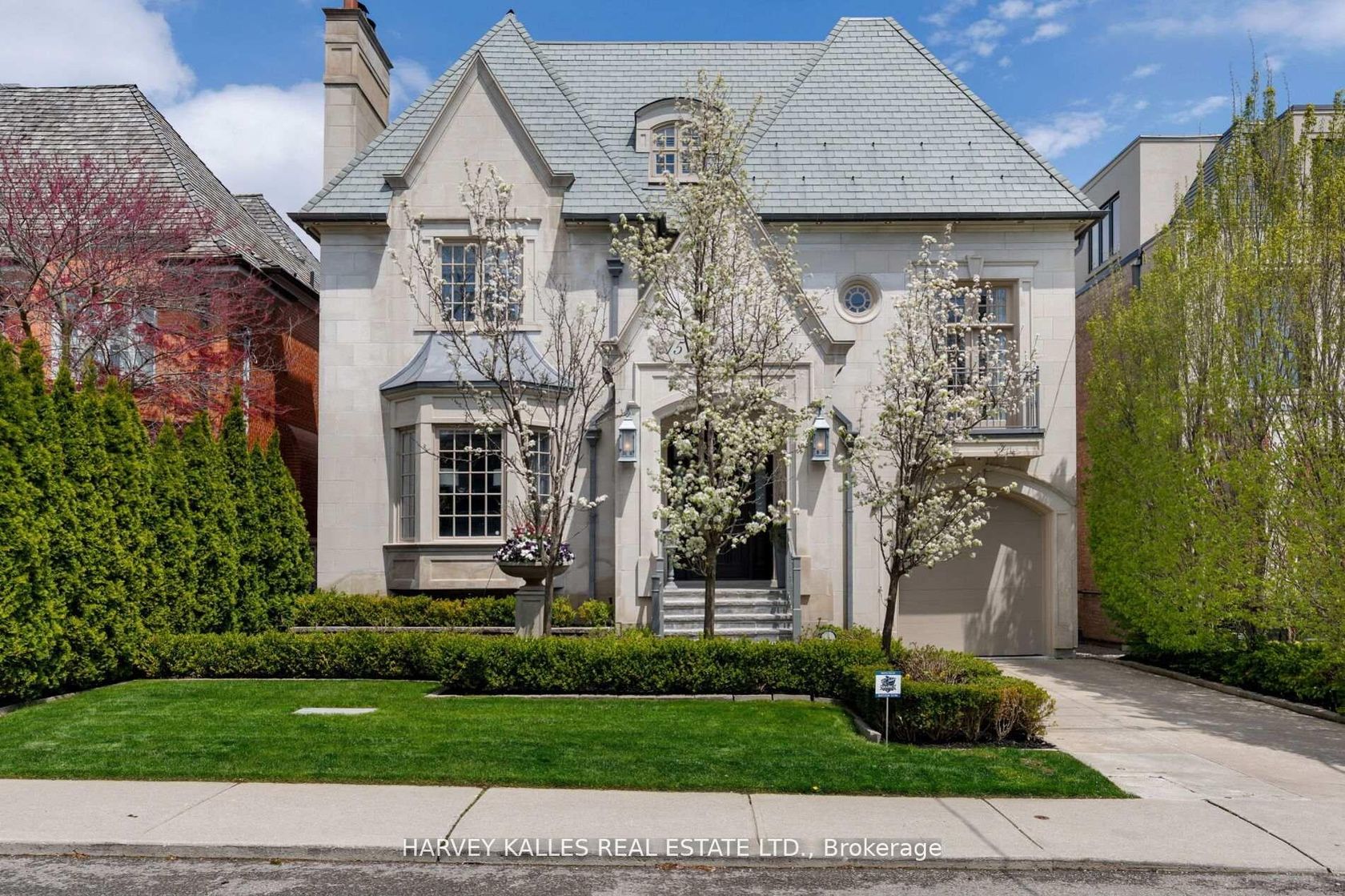 215 Dunvegan Road, Forest Hill South, Toronto 