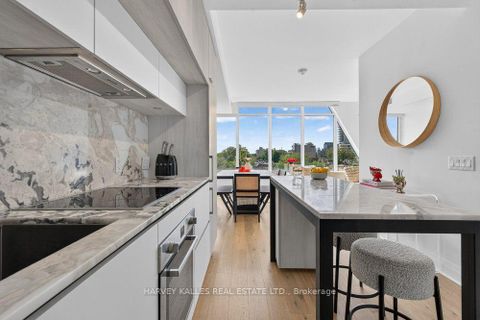 Photo 3 at 510 - 151 Avenue Road, Annex, Toronto