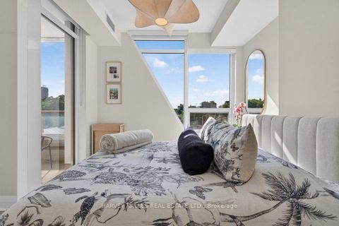 Photo 12 at 510 - 151 Avenue Road, Annex, Toronto
