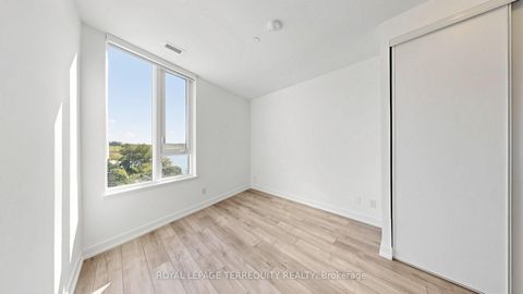 Photo 13 at 519 - 3100 Keele Street, CFB, Toronto