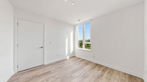 Photo 14 at 519 - 3100 Keele Street, CFB, Toronto