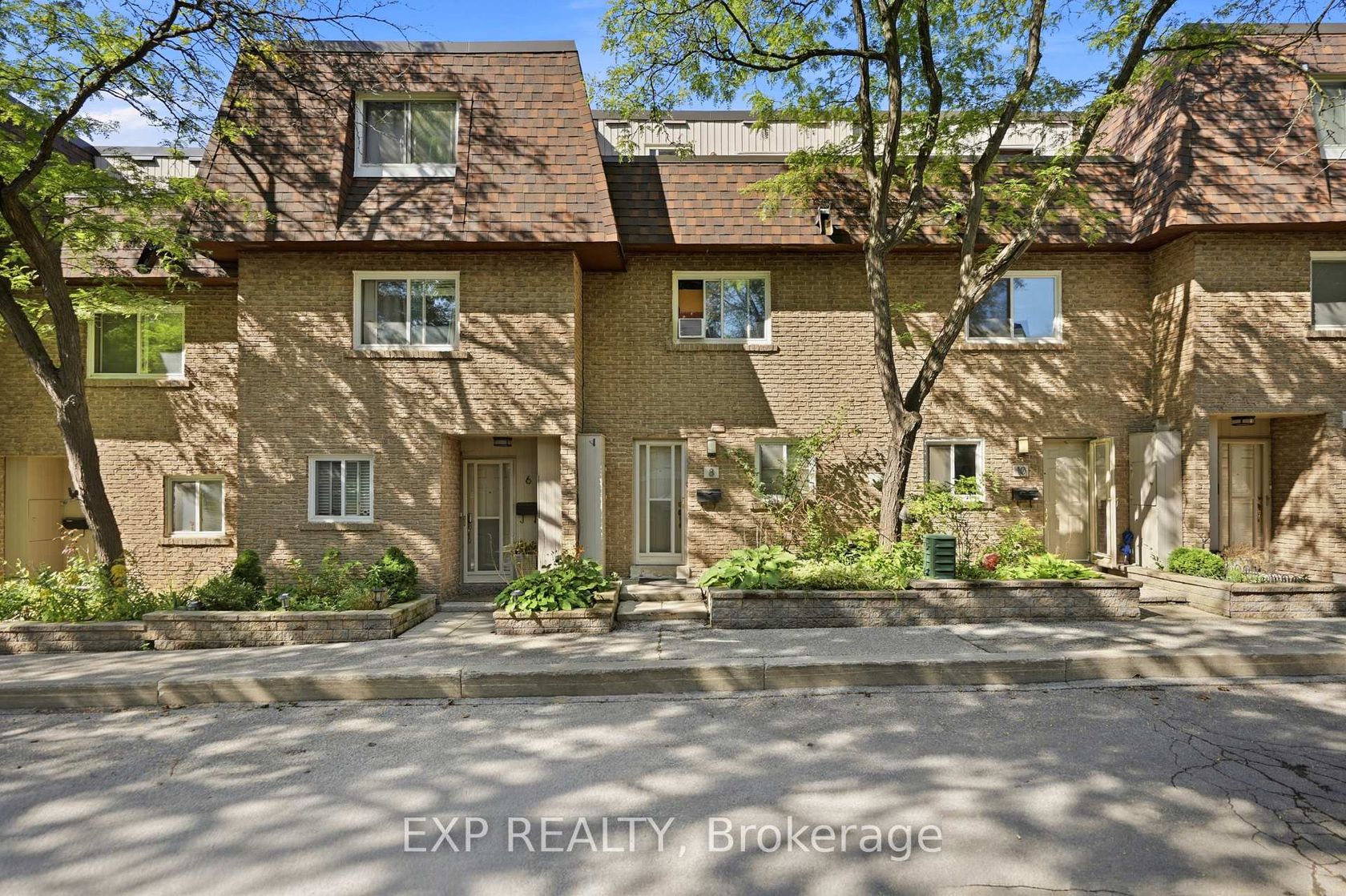 8 - 275 Manse Road, West Hill, Toronto photo number 2