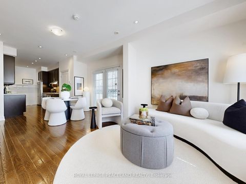 Photo 0 at 82 Hargrave Lane, York Mills, Toronto