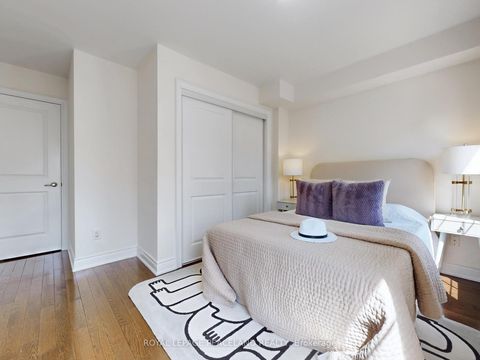 Photo 10 at 82 Hargrave Lane, York Mills, Toronto