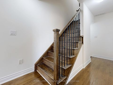 Photo 13 at 82 Hargrave Lane, York Mills, Toronto