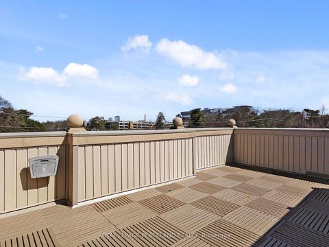 Photo 19 at 82 Hargrave Lane, York Mills, Toronto