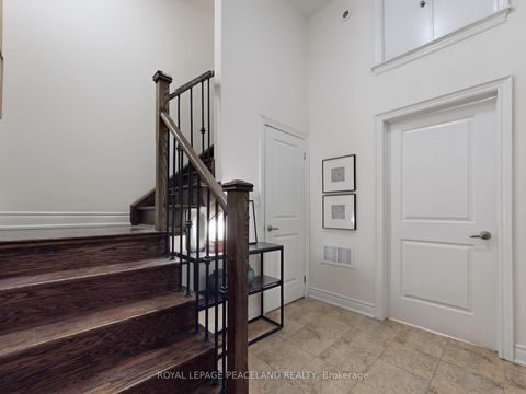 Photo 23 at 82 Hargrave Lane, York Mills, Toronto