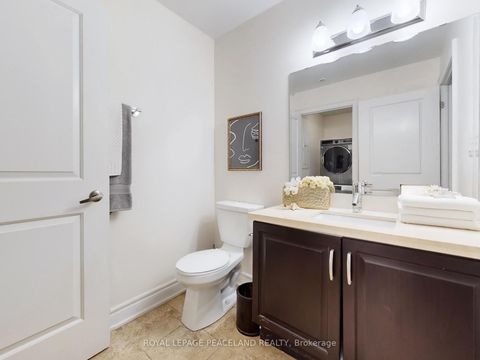 Photo 26 at 82 Hargrave Lane, York Mills, Toronto