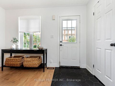 Photo 3 at 48 Odoardo Di Santo Circle, CFB, Toronto