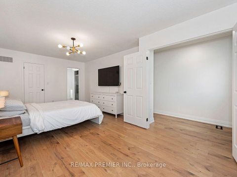 Photo 33 at 48 Odoardo Di Santo Circle, CFB, Toronto