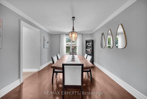 Photo 10 at 123 Fern Valley Crescent, Oak Ridges, Richmond Hill