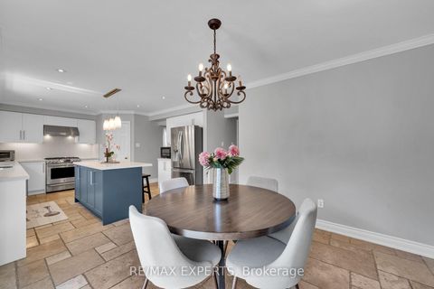 Photo 14 at 123 Fern Valley Crescent, Oak Ridges, Richmond Hill