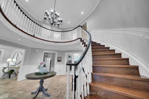 Photo 17 at 123 Fern Valley Crescent, Oak Ridges, Richmond Hill