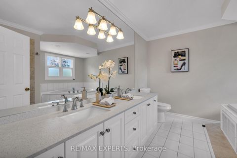 Photo 22 at 123 Fern Valley Crescent, Oak Ridges, Richmond Hill