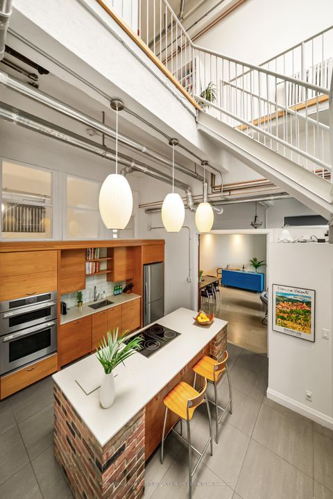 Photo 2 at 205 - 264 Seaton Street, Moss Park, Toronto