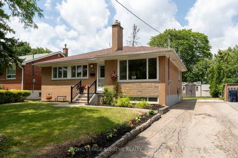 Photo 1 at 30 Benway Drive, Kipling, Toronto