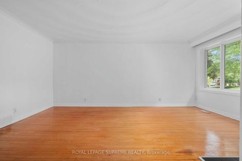 Photo 5 at 30 Benway Drive, Kipling, Toronto