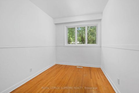 Photo 17 at 30 Benway Drive, Kipling, Toronto